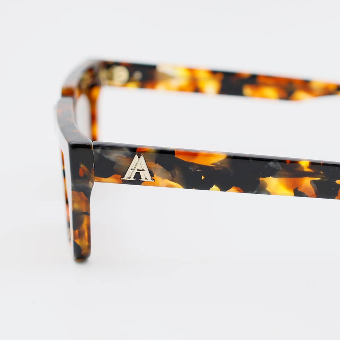 π΄π
πππ Sun Glasses